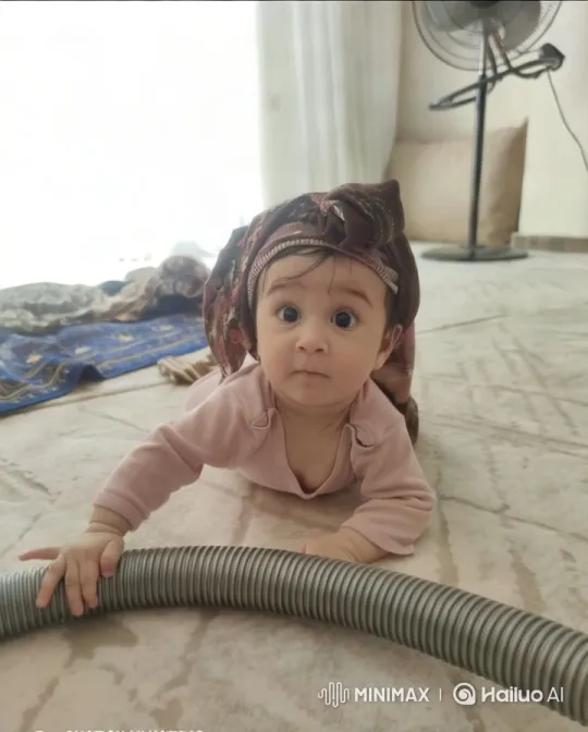 Baby's Playful Dance and Kung Fu Moves Captured Aesthetically – AI Generated Video | Hailuo AI