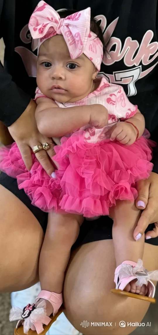 Baby in Pink Tutu Joyfully Dancing – AI Generated Video | Hailuo AI