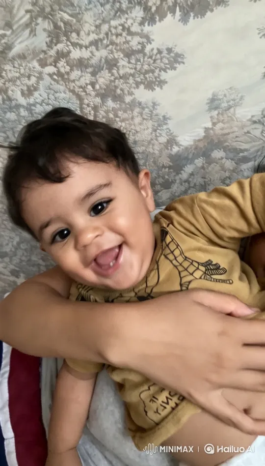 Child's Playful Dance and Kung Fu Moves – AI Generated Video | Hailuo AI