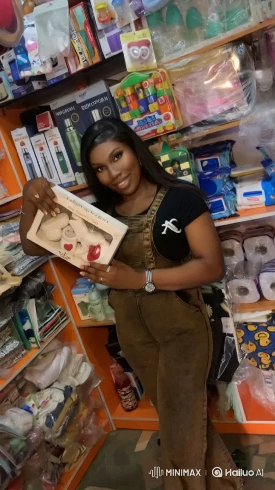 Woman Showcases Product in Organized Store – AI Generated Video | Hailuo AI