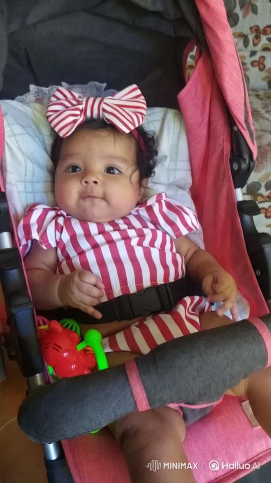 Baby in Stroller Delights with Playful Dance and Kung Fu Moves – AI Generated Video | Hailuo AI