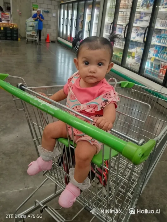 Baby Dances in Supermarket Aisle - Colorful and Lively – AI Generated Video | Hailuo AI