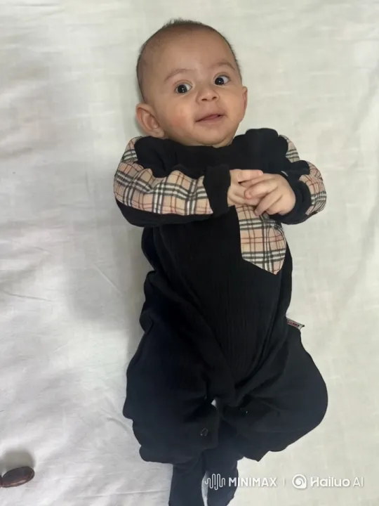 Baby's Playful Dance and Kung Fu Moves – AI Generated Video | Hailuo AI