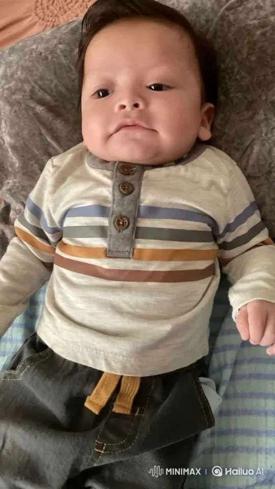 Baby's Stylish Dance and Kung Fu Moves – AI Generated Video | Hailuo AI