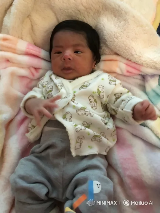 Baby Dancing Adorably on Colorful Blanket – AI Generated Video | Hailuo AI