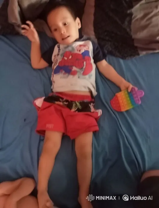 Child Enacts Kung Fu Moves with Pop-it Toy – AI Generated Video | Hailuo AI