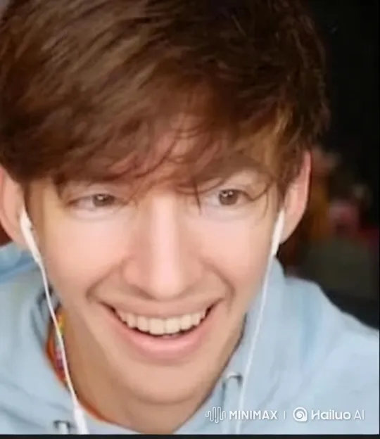 Close-up of Young Person in Hoodie with Aesthetic Lighting – AI Generated Video | Hailuo AI