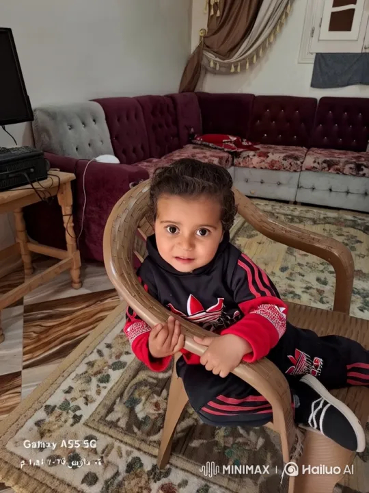 Cozy Living Room Tango by Graceful Child – AI Generated Video | Hailuo AI