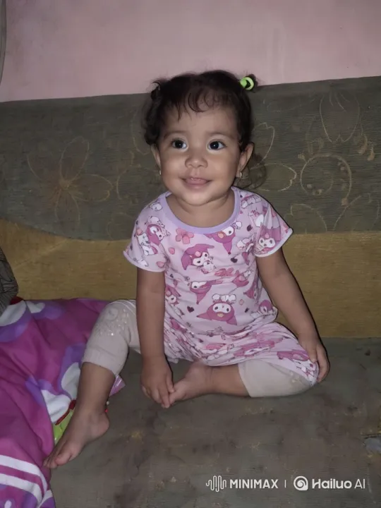 Toddler Enthusiastically Dancing on Couch – AI Generated Video | Hailuo AI