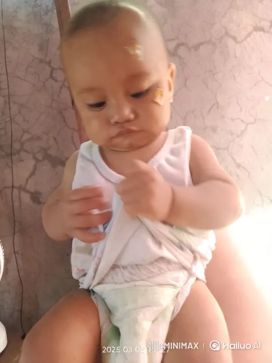 Energetic Play of a Child in Warm, Natural Light – AI Generated Video | Hailuo AI