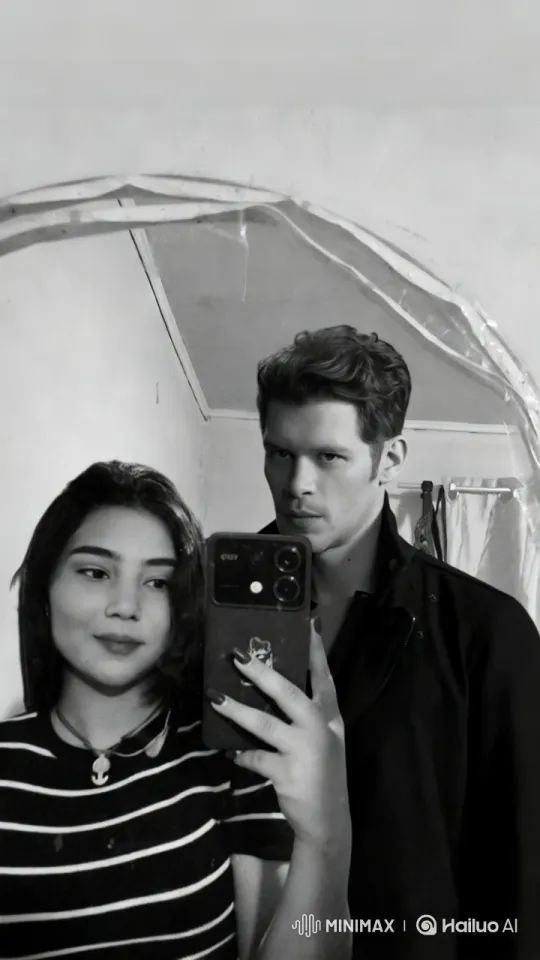 Couple Capturing Intimate Moment in Mirror – AI Generated Video | Hailuo AI