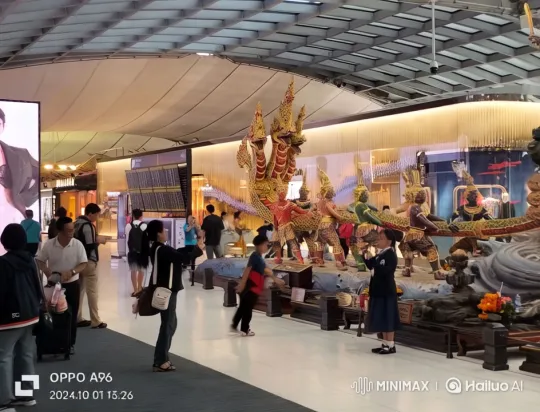 Modern Airport Terminal Fight Amidst Cultural Art Display – AI Generated Video | Hailuo AI
