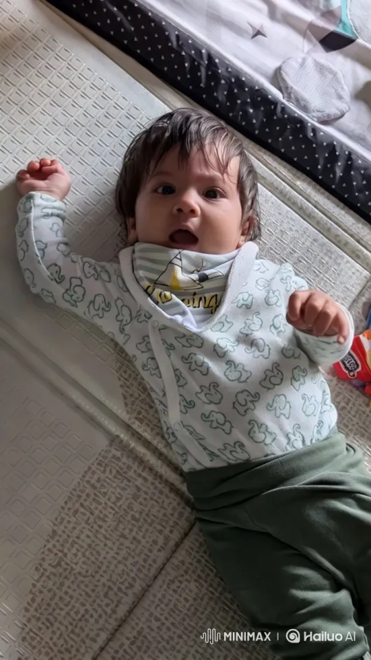 Baby's Joyful Dance on a Play Mat – AI Generated Video | Hailuo AI