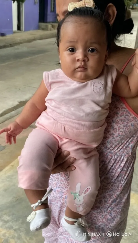 Baby's Playful Dance with Kung Fu Flair – AI Generated Video | Hailuo AI