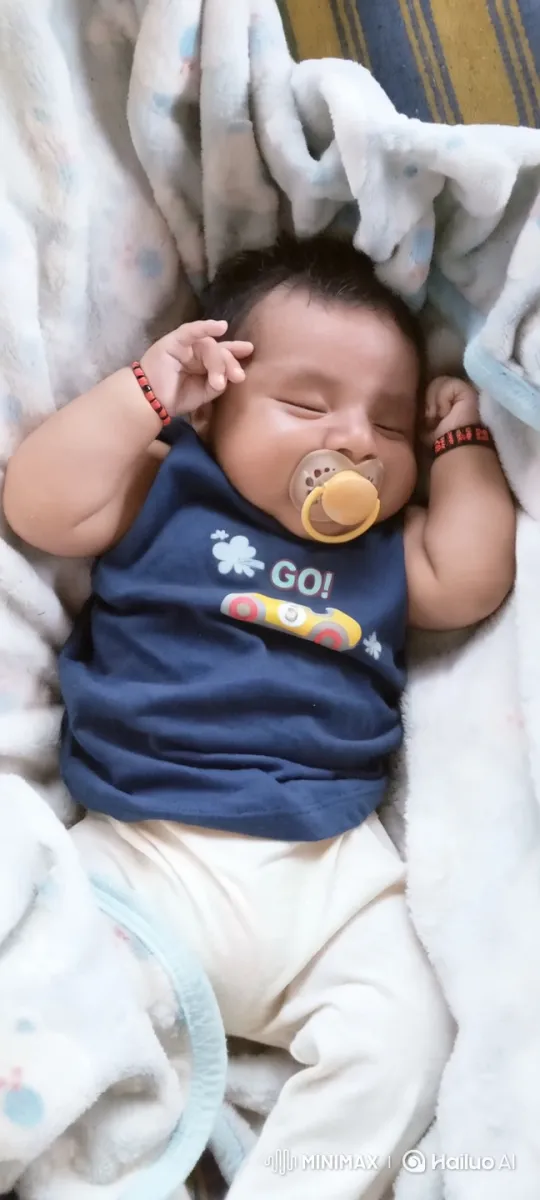 Baby's Joyful Dance and Playful Kung Fu Moves – AI Generated Video | Hailuo AI