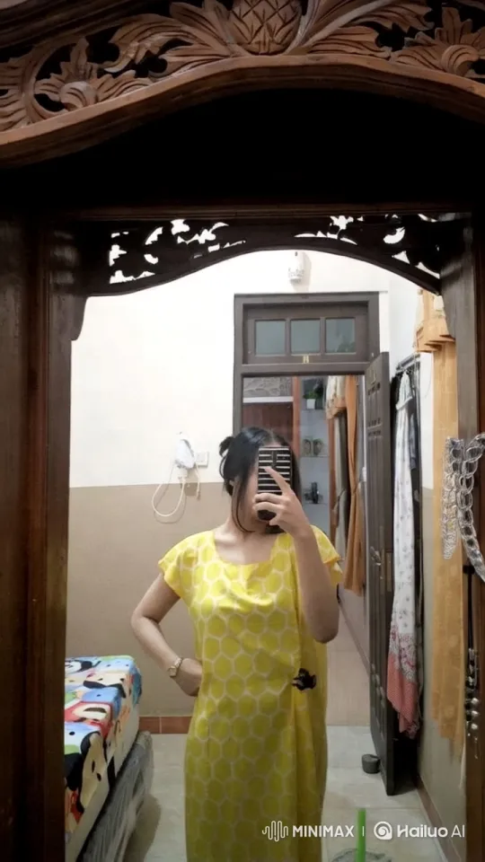 Woman Lifts Dress in Aesthetic Mirror Scene – AI Generated Video | Hailuo AI