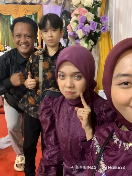 Traditional Festival Celebration with Colorful Attire – AI Generated Video | Hailuo AI