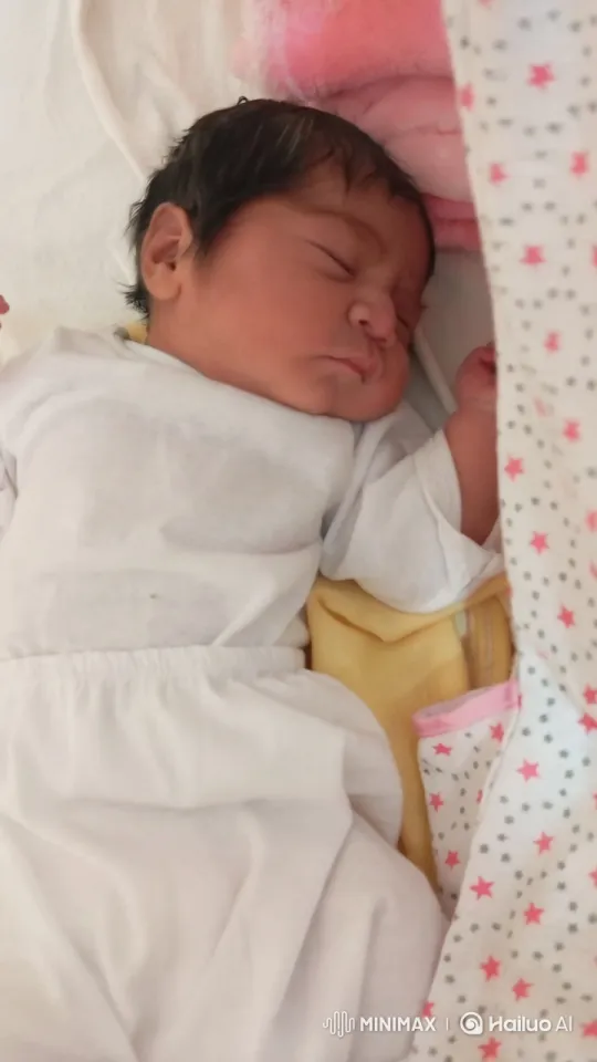 Baby's Playful Kung Fu and Dance Performance – AI Generated Video | Hailuo AI
