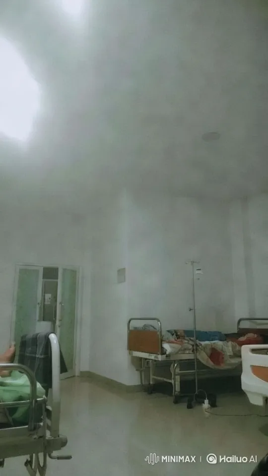 Hospital Room Haunting: Nurse's Mysterious Encounter – AI Generated Video | Hailuo AI