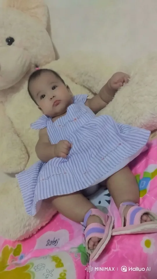 Baby's Joyful Dance and Playful Kungfu Pose – AI Generated Video | Hailuo AI