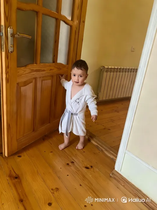 Child Combines Dance and Kung Fu in Dynamic Video – AI Generated Video | Hailuo AI