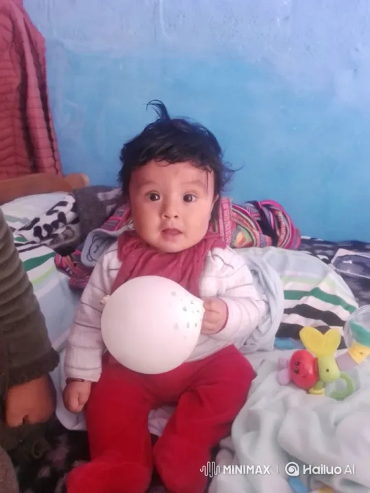 Baby's Playful Dance and Balloon Bounce Video – AI Generated Video | Hailuo AI