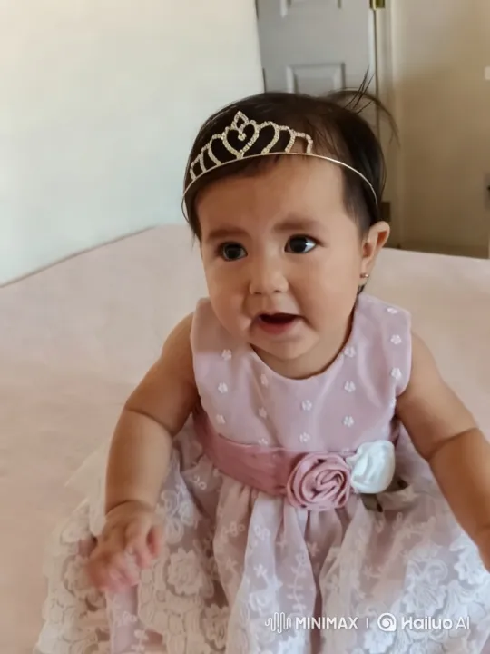 Baby Girl in Pink Dress Performs Kung Fu Dance – AI Generated Video | Hailuo AI