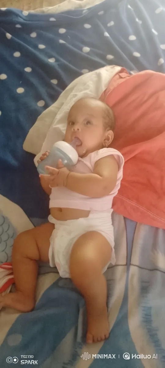 Baby's Joyful Dance and Kung Fu Antics – AI Generated Video | Hailuo AI