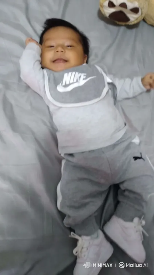 Baby Dances Joyfully in Stylish Nike Outfit – AI Generated Video | Hailuo AI