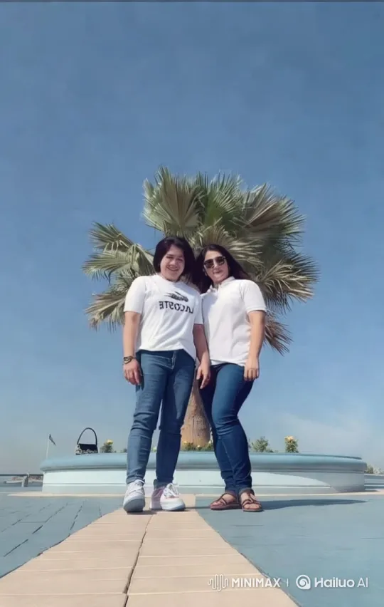 Vigorous Combat Choreography Against Serene Palm Trees – AI Generated Video | Hailuo AI