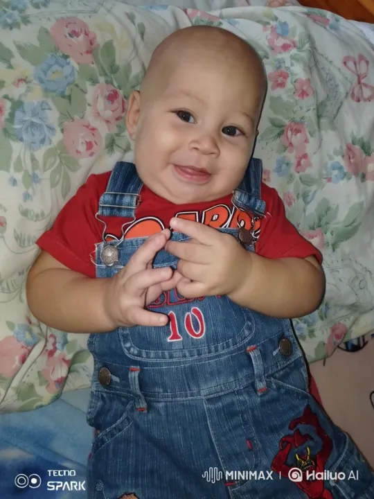 Baby Dancing on Floral Bed with Joyful Energy – AI Generated Video | Hailuo AI
