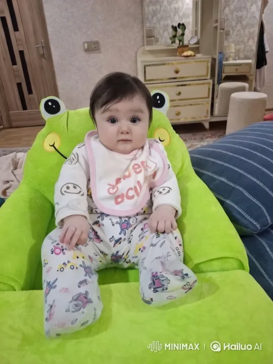 Baby Dancing in Cartoon Onesie in Cozy Room – AI Generated Video | Hailuo AI