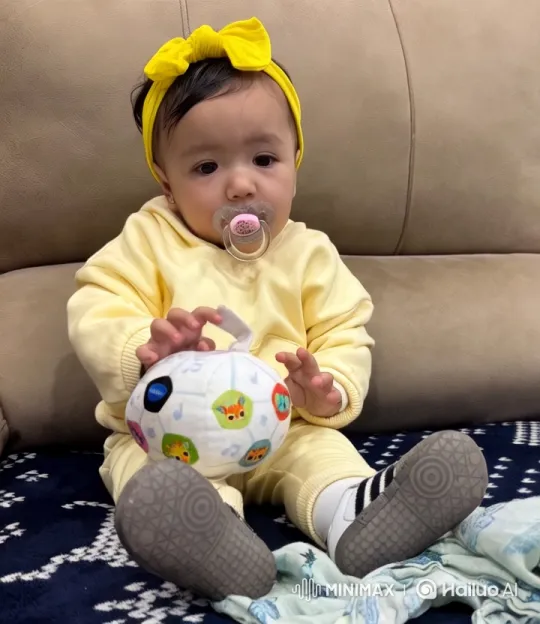 Child's Playful Dance and Kung Fu Moves – AI Generated Video | Hailuo AI