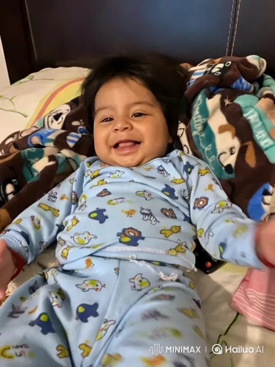 Baby's Joyful Dance in Animal Print Pajamas – AI Generated Video | Hailuo AI