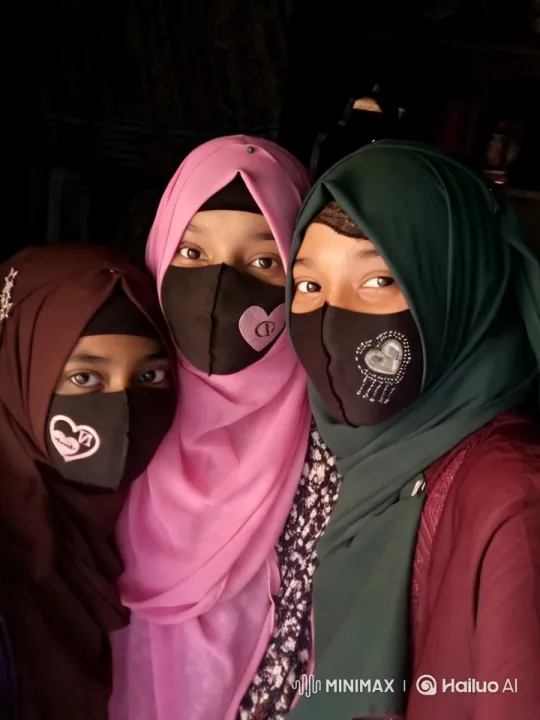 Colorful Hijabs: A Study in Intimate Portraiture – AI Generated Video | Hailuo AI