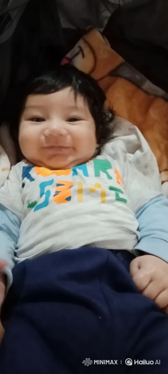 Baby's Gentle Dance in Cozy, Serene Setting – AI Generated Video | Hailuo AI