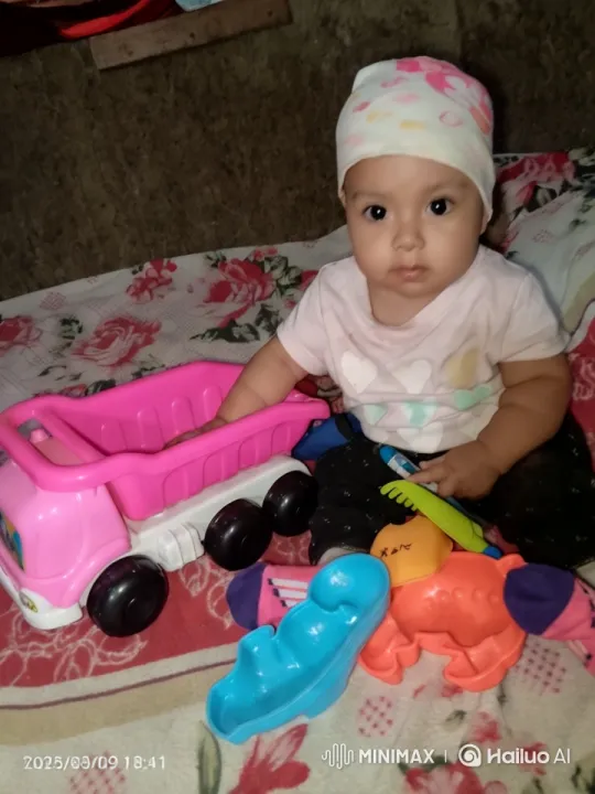 Child Dancing with Toys in Colorful Bedroom – AI Generated Video | Hailuo AI