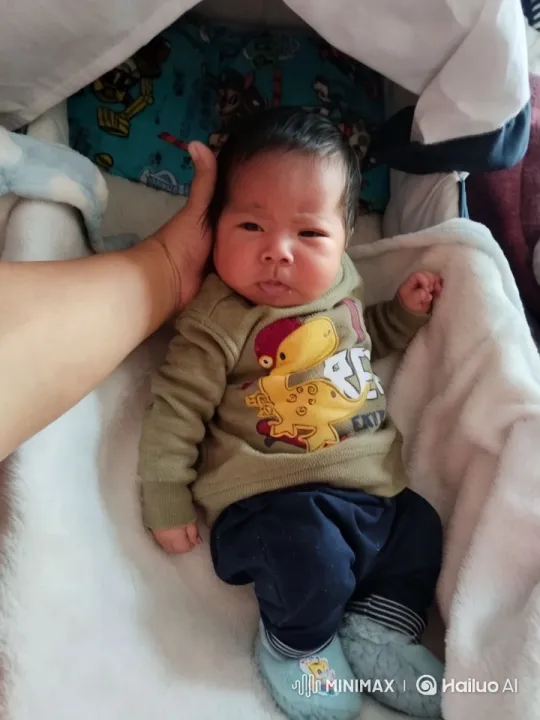 Baby's Playful Karate Dance in Cozy Crib – AI Generated Video | Hailuo AI
