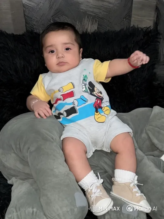 Baby in Mickey Outfit Dances, Performs Kung Fu – AI Generated Video | Hailuo AI