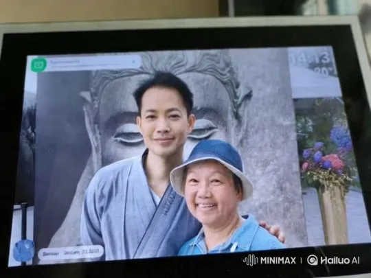 Peaceful Serenity: Buddha Statue and Contemplative Figures – AI Generated Video | Hailuo AI