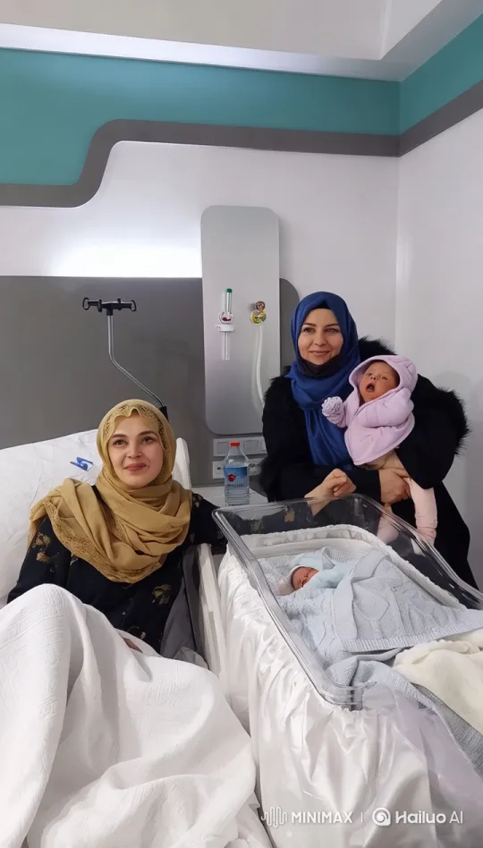 Joyful Atmosphere as Newborn Brings Happiness – AI Generated Video | Hailuo AI
