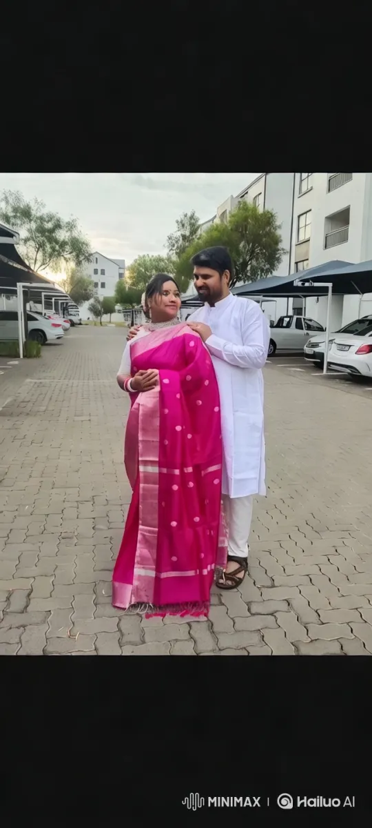 Couple Shares Intimate Moment in Outdoor Parking Scene – AI Generated Video | Hailuo AI