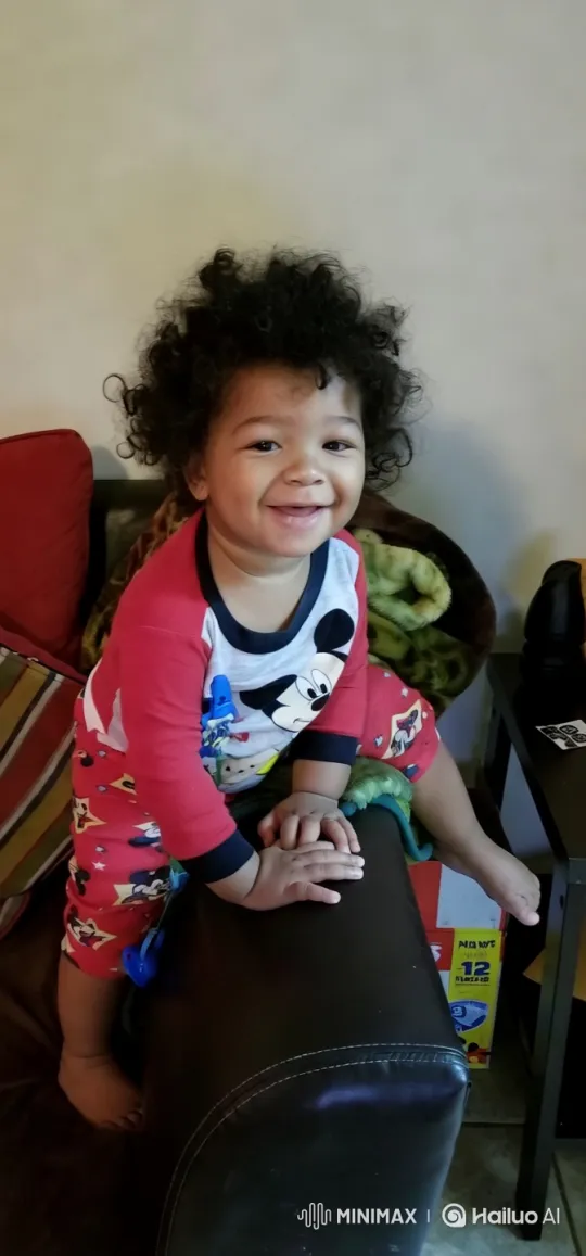 Child's Emotion Shift in Mickey Pajamas – AI Generated Video | Hailuo AI