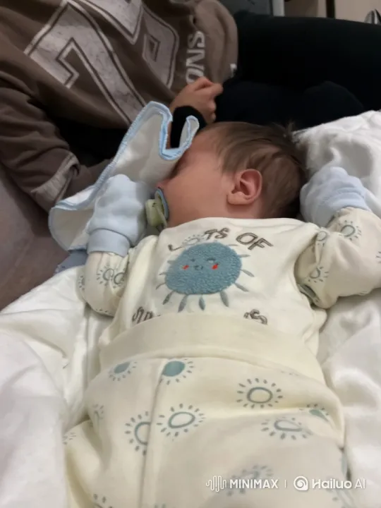 Baby on Blanket in Serene, Aesthetic Video – AI Generated Video | Hailuo AI