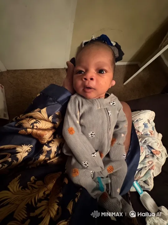Baby Dancing Adorably in Cozy Room – AI Generated Video | Hailuo AI