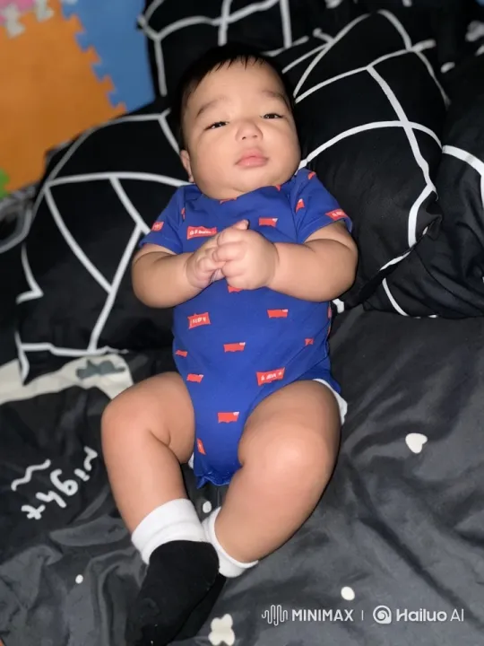 Baby's Joyful Dance and Playful Kung Fu Moves – AI Generated Video | Hailuo AI