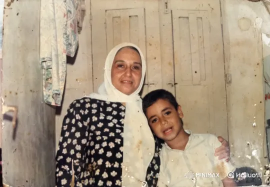 Vintage Embrace: Woman and Boy Share Intimate Moment – AI Generated Video | Hailuo AI