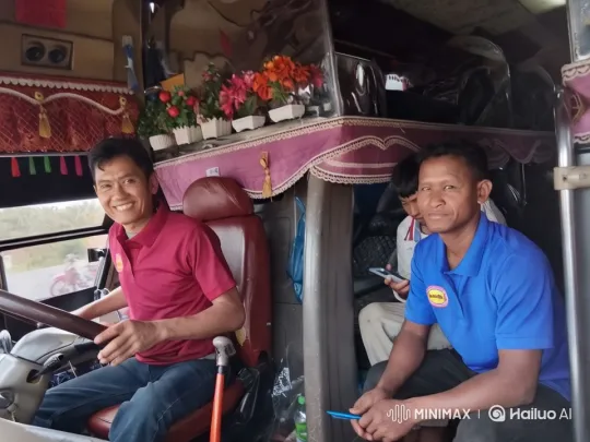 Vibrant Bus Interior and Focused Driver – AI Generated Video | Hailuo AI