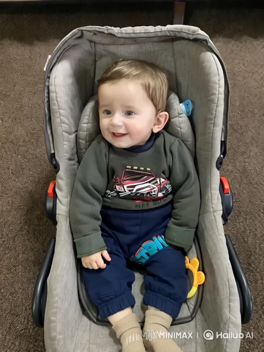Baby's Joyful Dance and Kung Fu Moves – AI Generated Video | Hailuo AI
