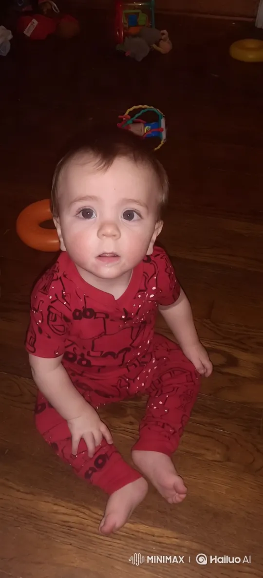Baby's Joyful First Steps and Dance – AI Generated Video | Hailuo AI